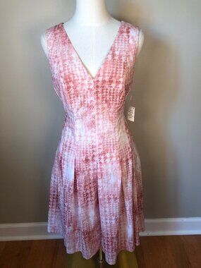 NWT Anne Klein 100% Cotton Pink V-Neck/Back Fit & Flare Dress Sz 4 Summer Style